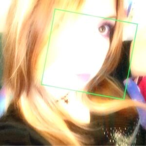 Meet your Posher, Belle